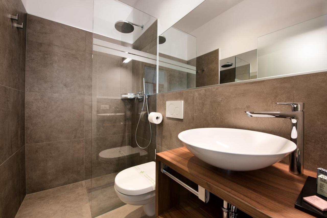 Ladurner Hotel 3*